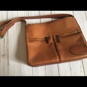 ☘️American Angel Brown Purse EUC